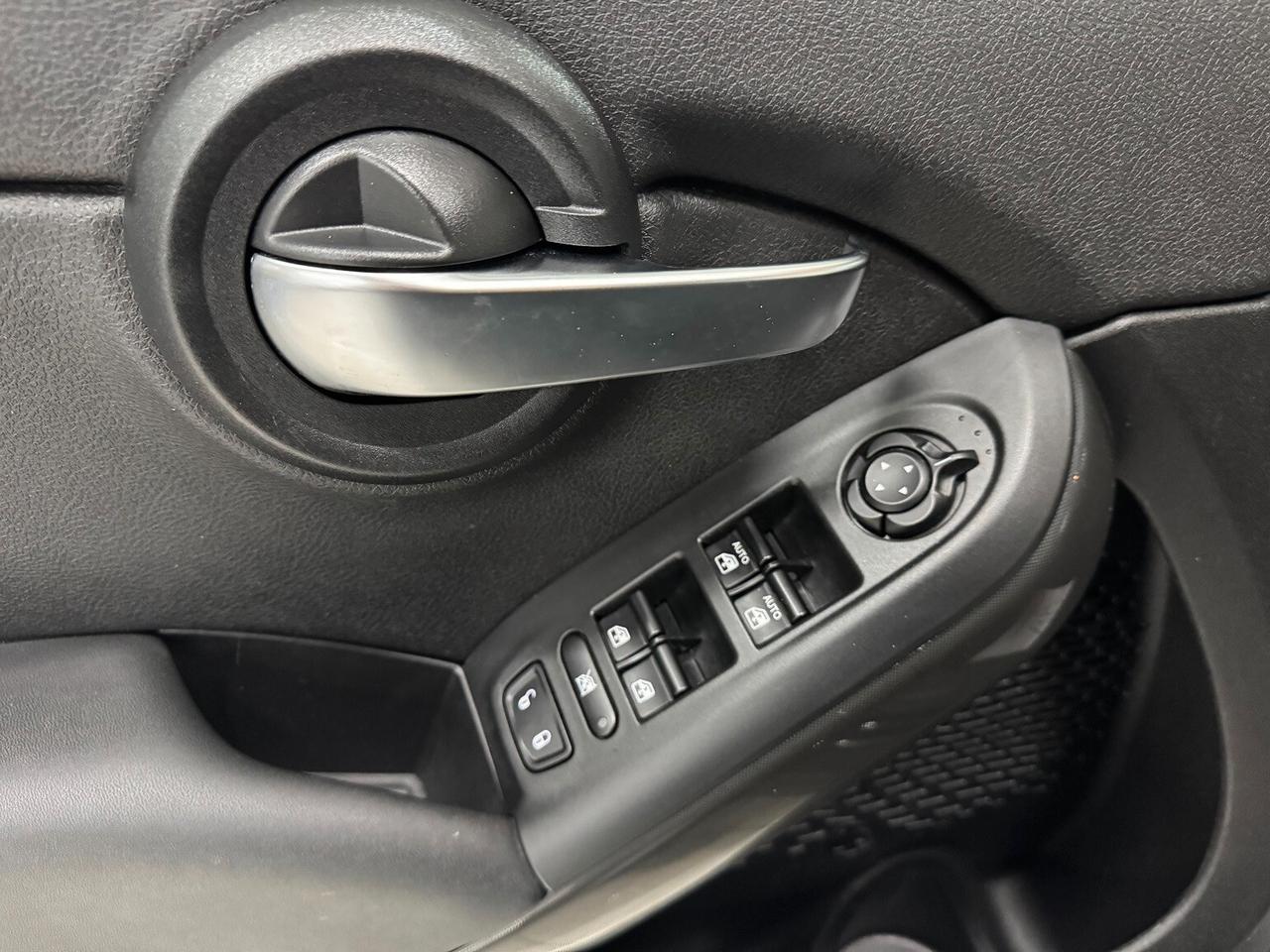 500X 1.6MJet 130CV Connect VETRI SCURI BELLA