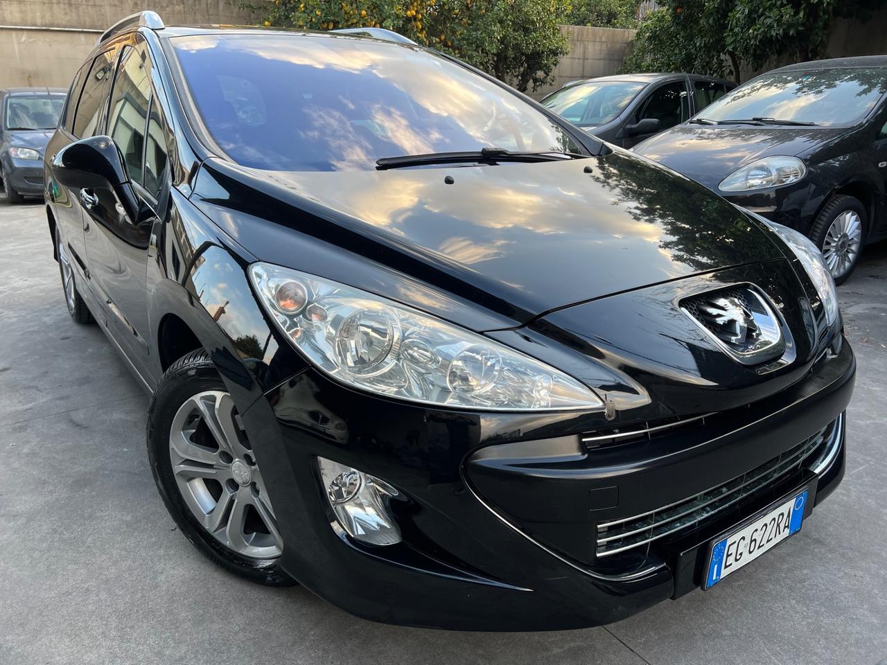 Peugeot 308 1.6 8V HDi 112CV SW Ciel Sportium