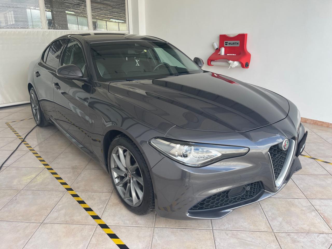 Alfa Romeo Giulia 2.2 Turbodiesel 180 CV AT8 AWD Q4 Super