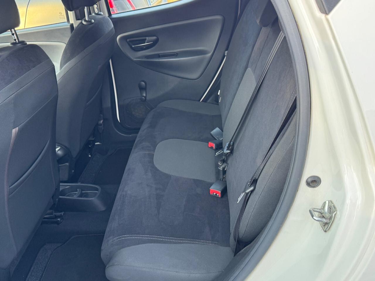 LANCIA Ypsilon 1.2 69 CV 5 porte GPL Ecochic GOLD