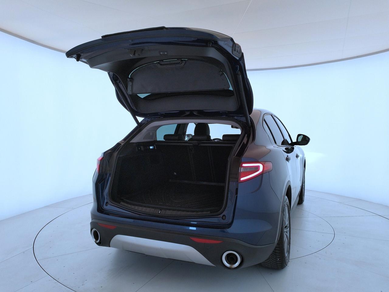 ALFA ROMEO STELVIO 2.2 t Executive Q4 190cv auto my19 - TETTO PANORAMICO - IVA ESPOSTA