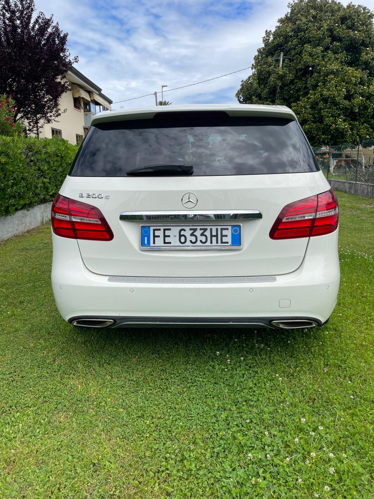 Mercedes-benz B 200 d Automatic Premium