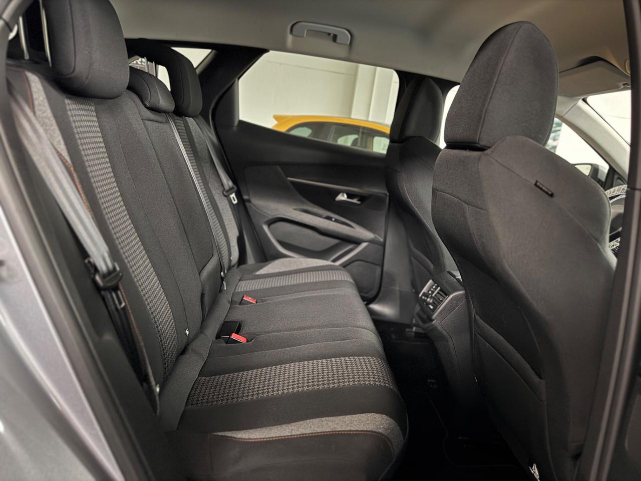 Peugeot 3008 BlueHDi 130 S&S Active