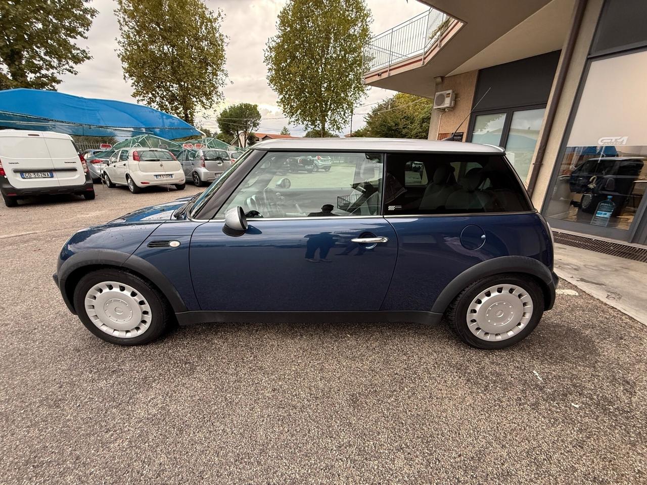 Mini 1.6 16V Cooper Checkmate