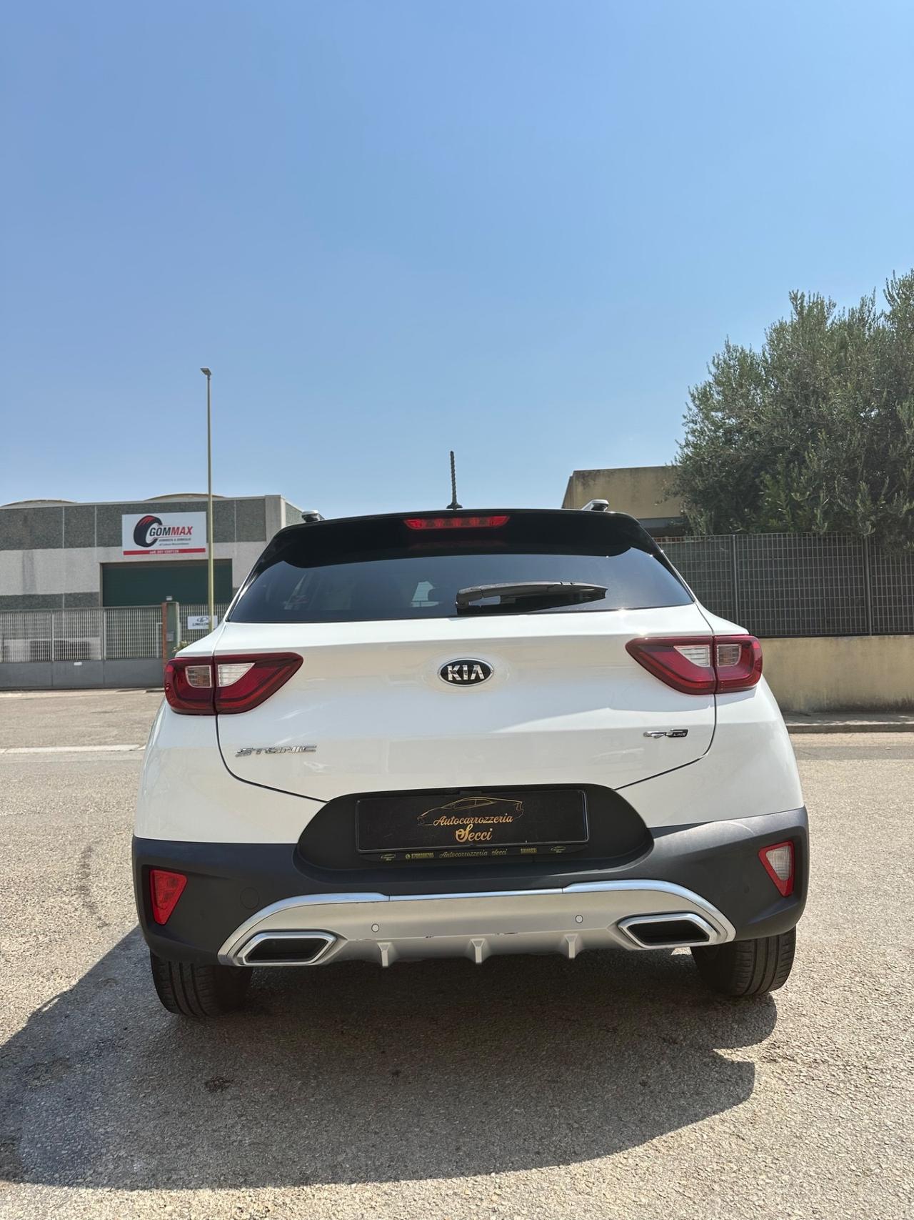 Kia Stonic 1.4 MPI 100 CV Urban