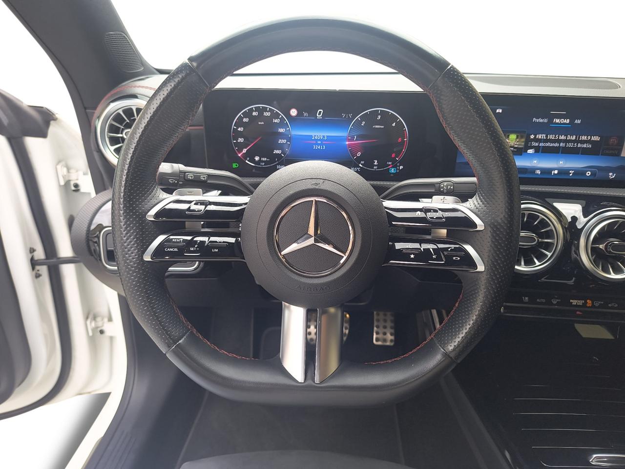 Mercedes-Benz CLA Sh.Brake - X118 2023 - CLA Shooting Brake 200 d AMG Line