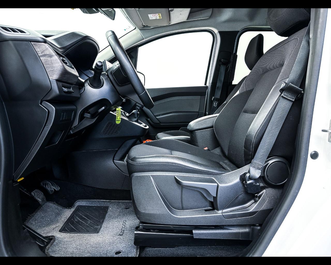 RENAULT Kangoo 4ª serie - Kangoo 1.5 Blue dCi 95 CV Authentic