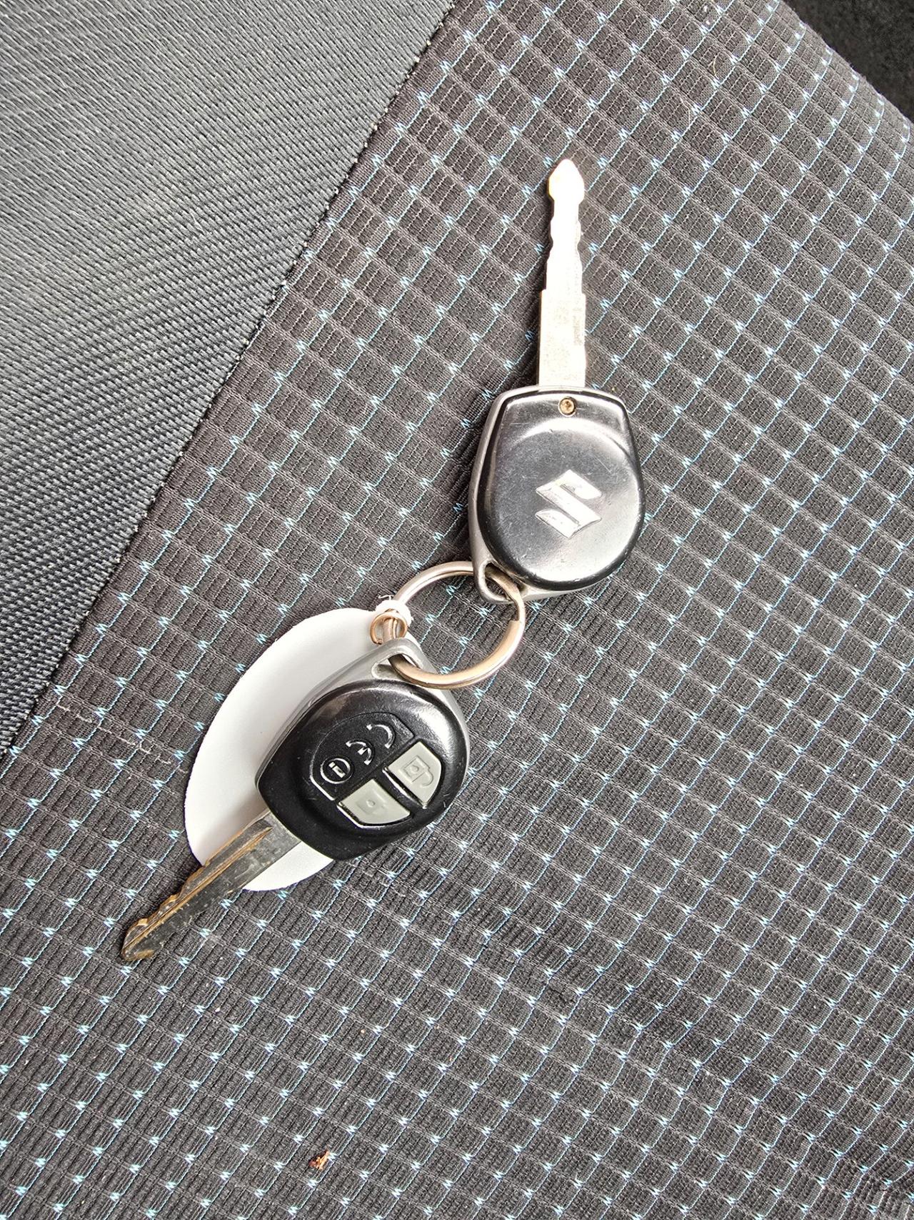 Suzuki Swift 1.3 benz 92cv full opt 2006