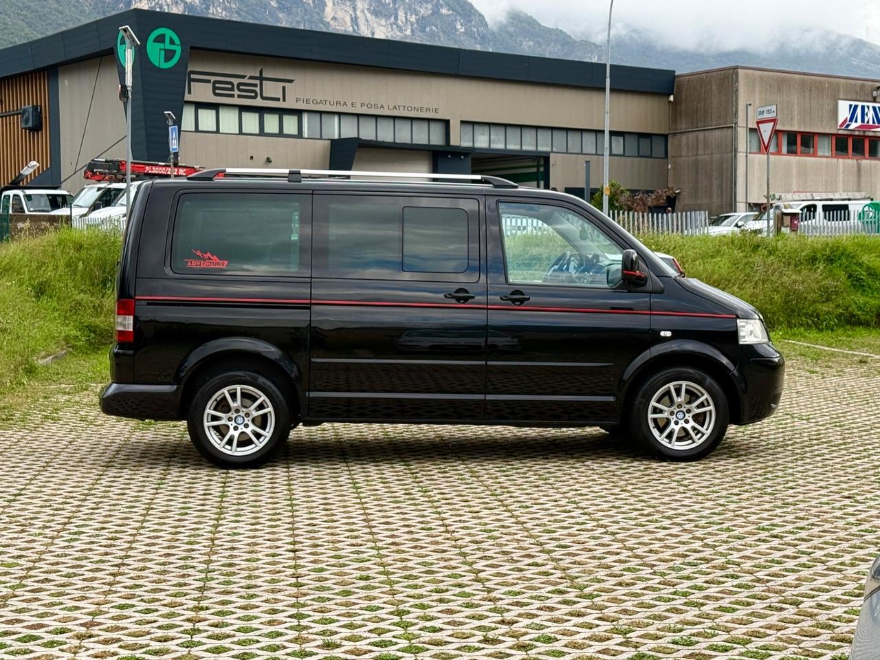 Volkswagen Multivan 2.5 TDI/174CV Highline