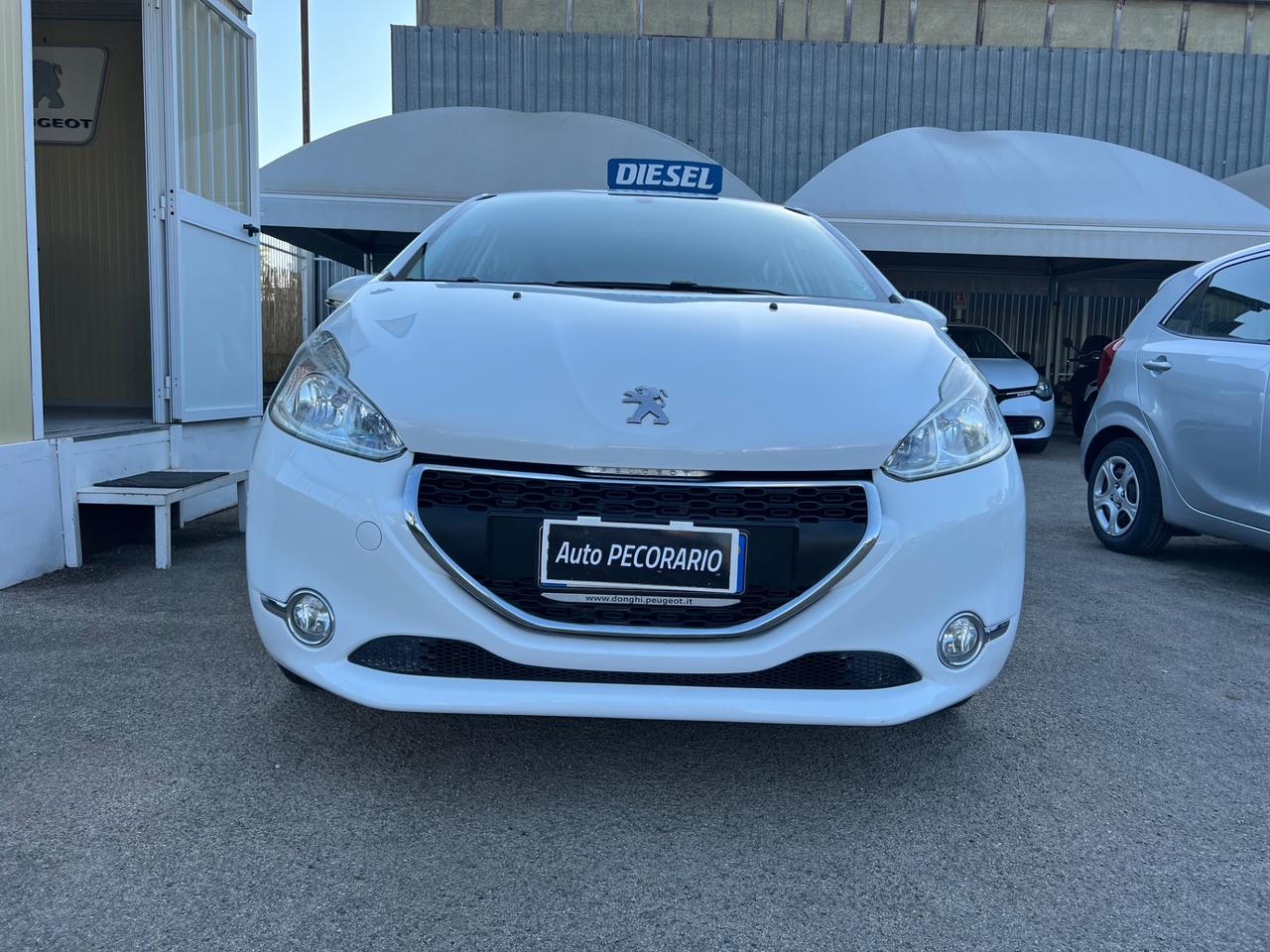 Peugeot 208 1.4 HDi 68 CV 5 porte Access N1 autocarro