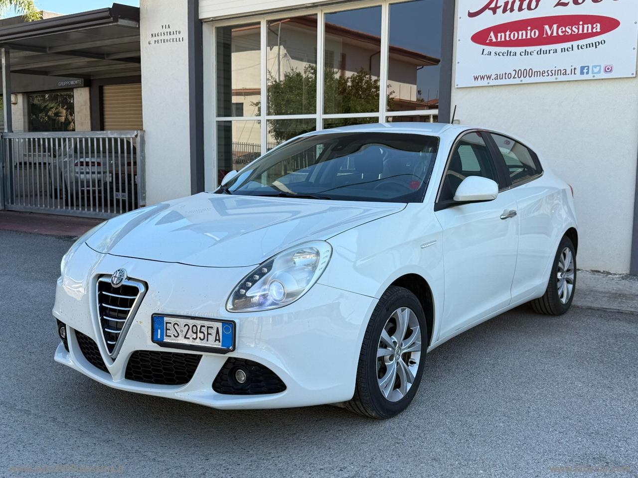 ALFA ROMEO Giulietta 1.6 JTDm-2 105 CV Distinctive