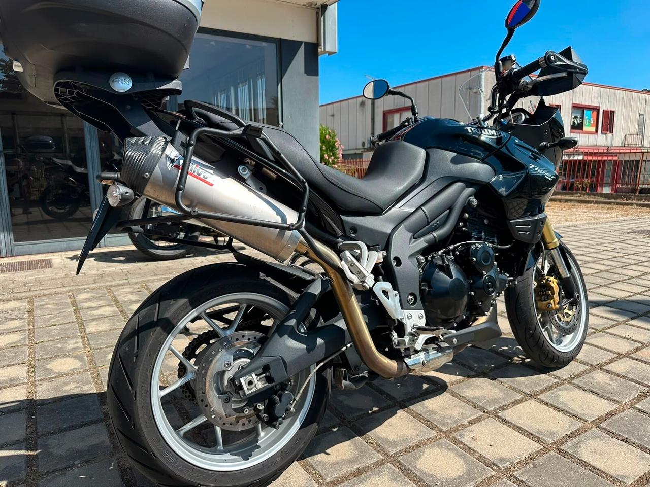 Triumph Tiger 1050