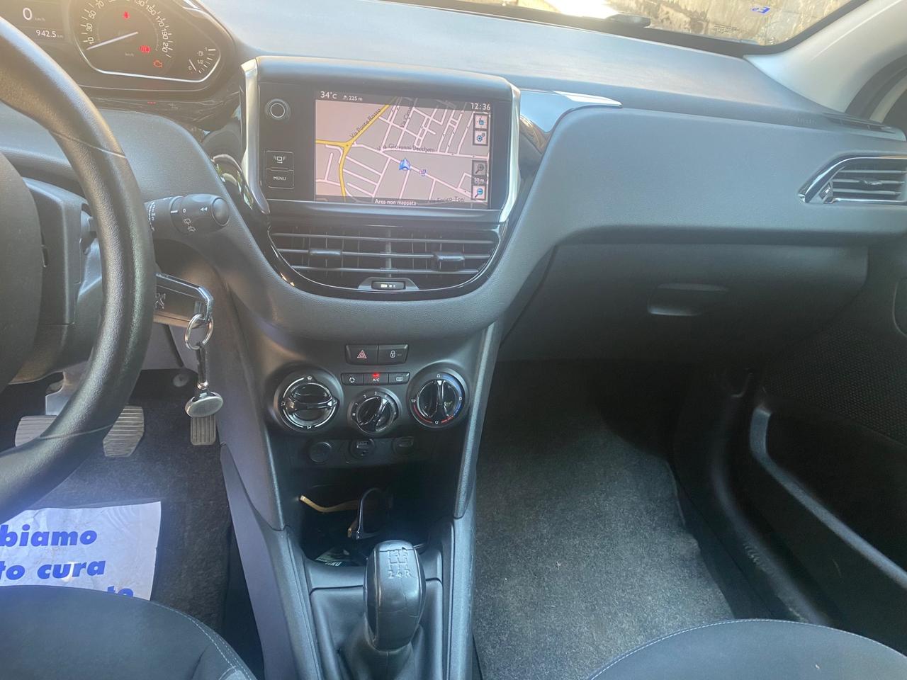 Peugeot 208 1.4 HDi 68 CV 3 porte Allure