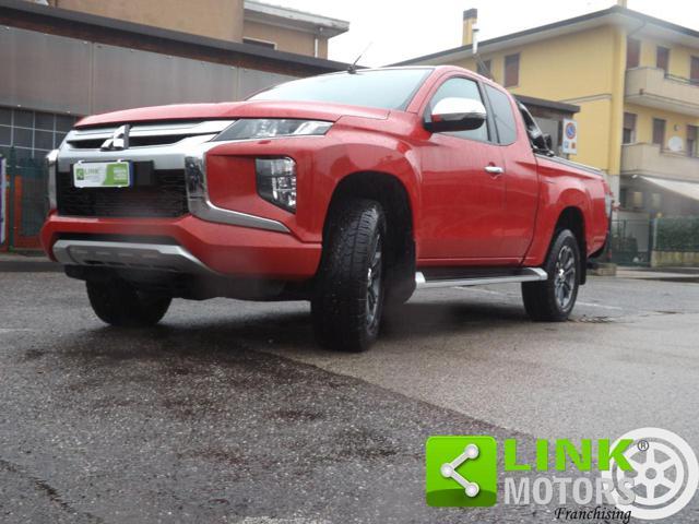 MITSUBISHI L200 2.3 D Club Cab 4x4 Super Select Intense