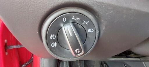 VOLKSWAGEN UP BENZINA/METANO DI SERIE TELEFONO LEGA PELLE SENSORI IMPECCABILE