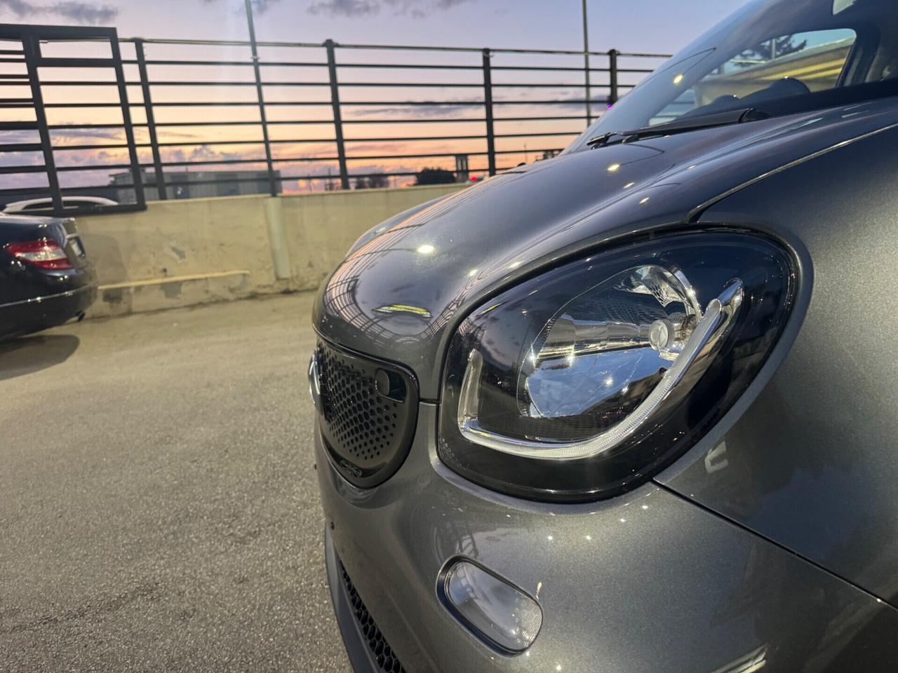 Smart ForFour 70 1.0 Prime