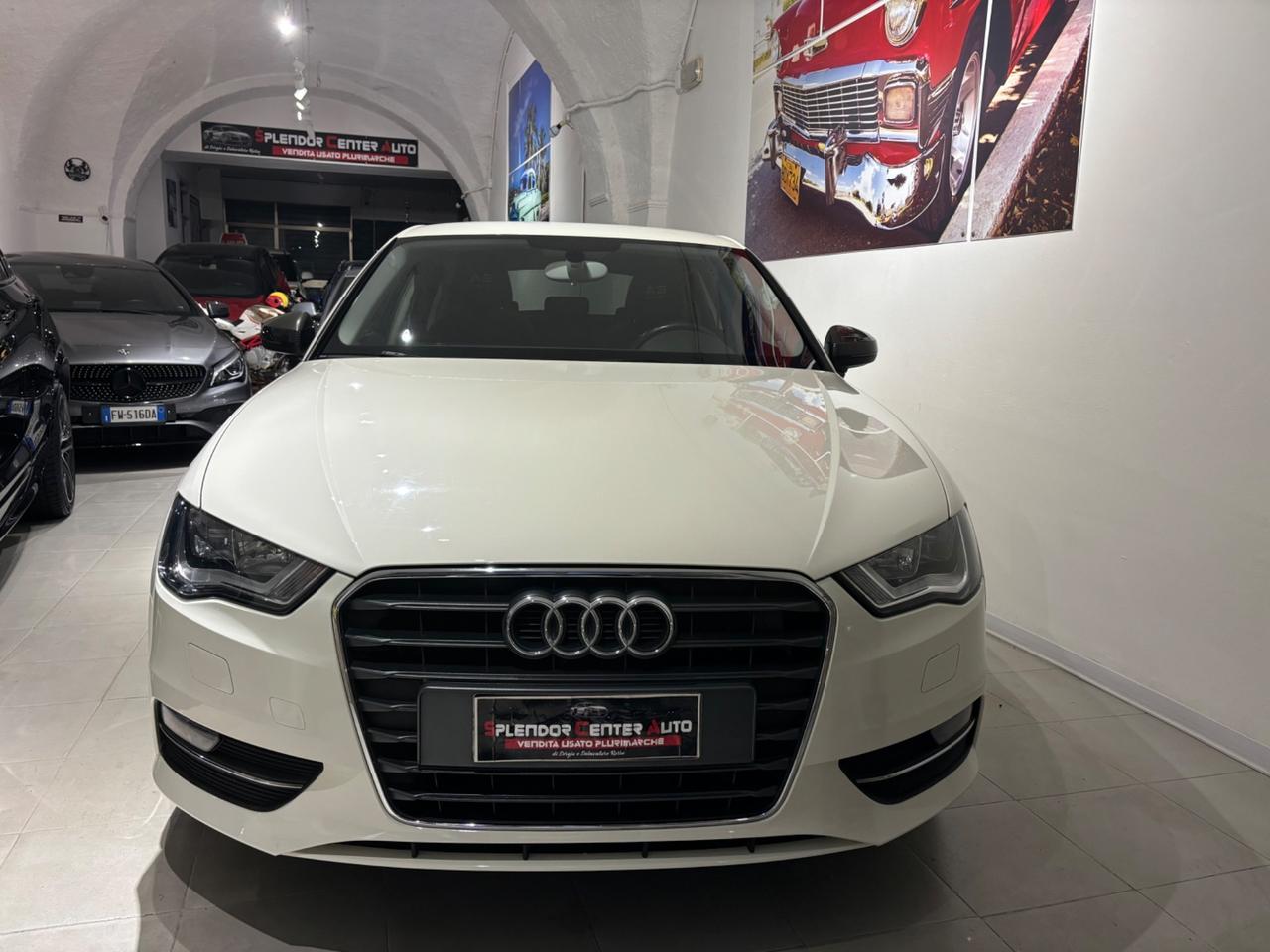 Audi A3 Sportback 1.6 tdi 105cv