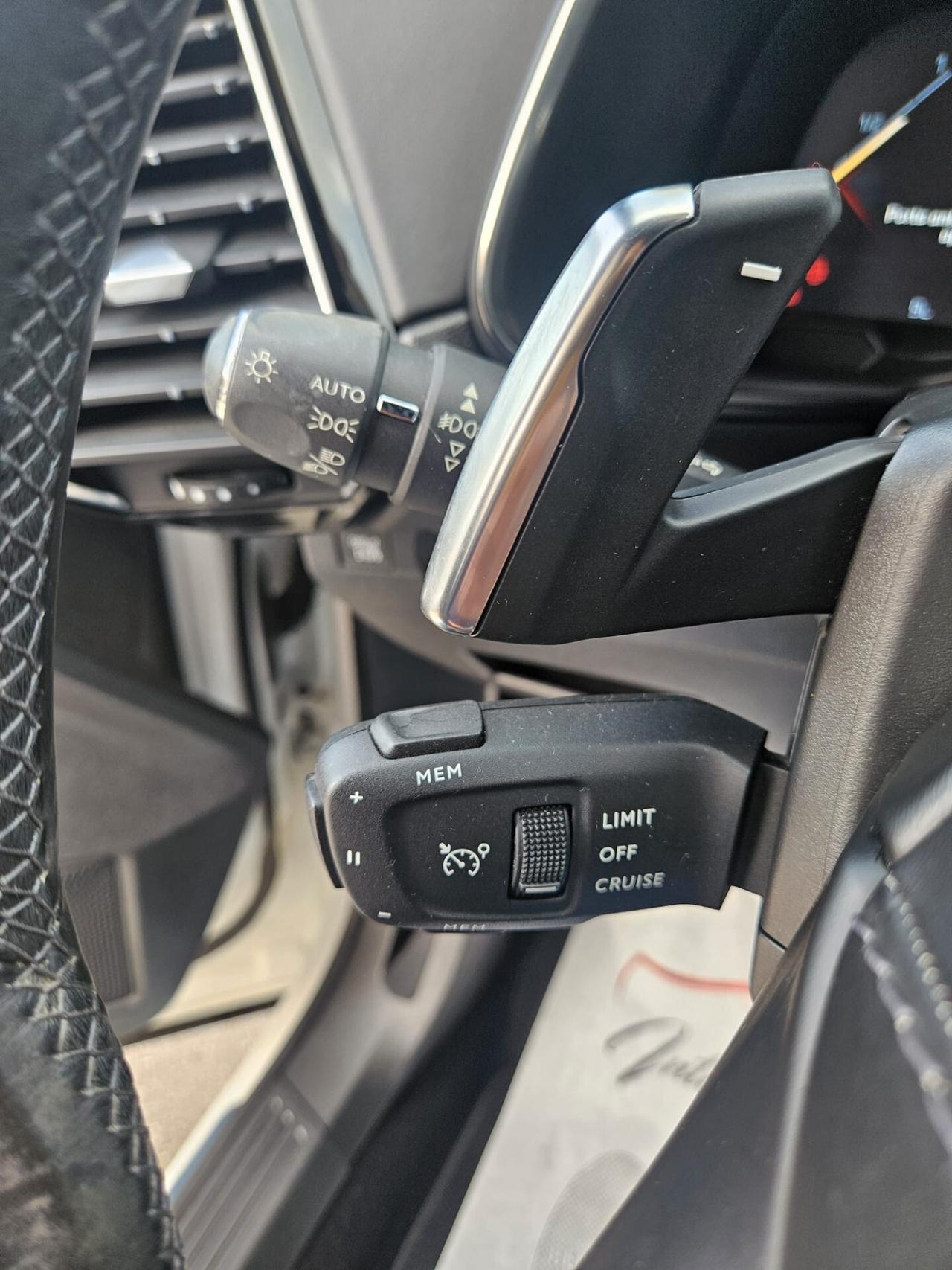 DS7 Crossback 1.5Blue-HDi 130cv RIVOLI premiumLine