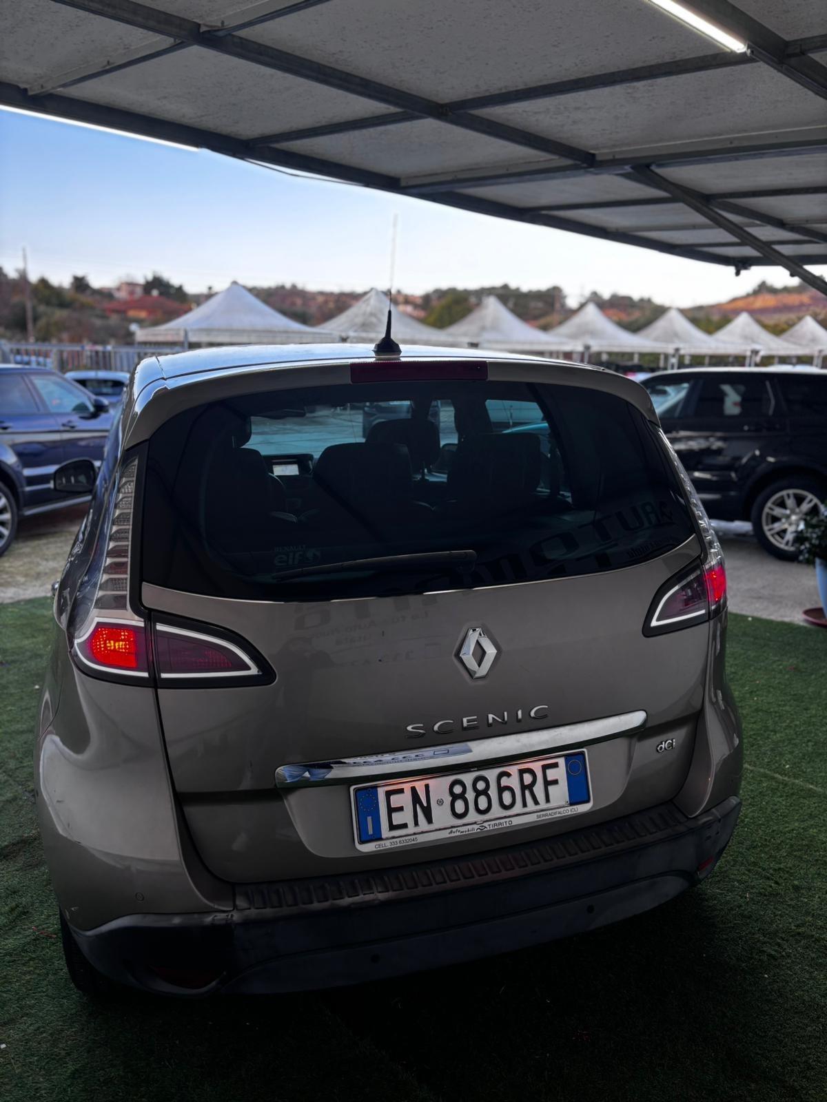 Renault Scénic XMod 1.5 dCi 110CV EDC Bose