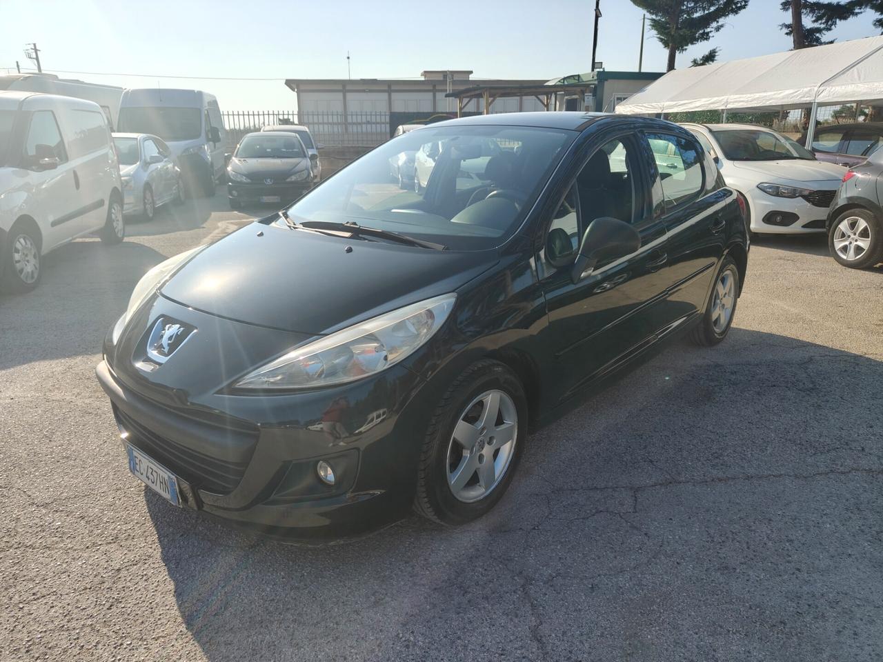 Peugeot 207 1.4 8v 5p. ECOENERGY GPL