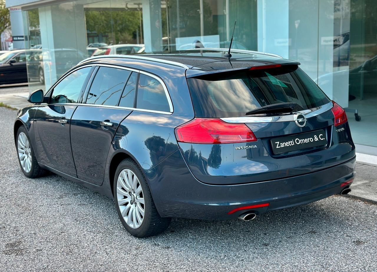 Opel Insignia 2.0 Turbo Sports Tourer Cosmo