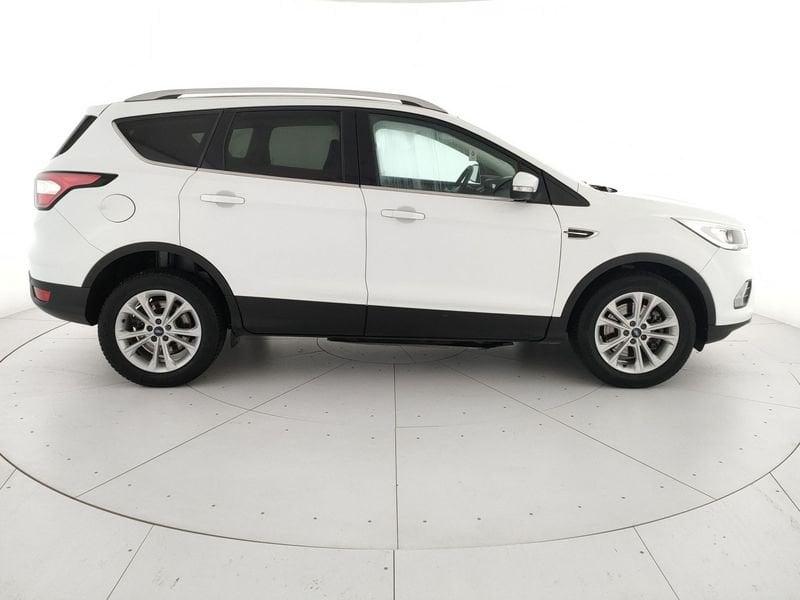 Ford Kuga 1.5 TDCI 120 CV S&S 2WD Powershift Titanium