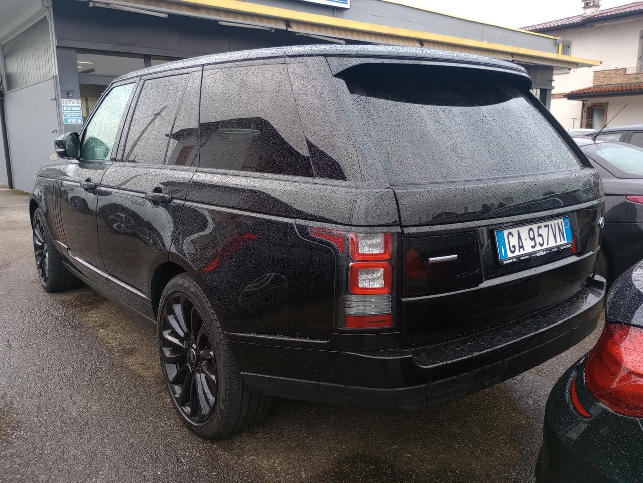 Land Rover Range Rover Vogue 4.4 SDV8 Autobiography Black