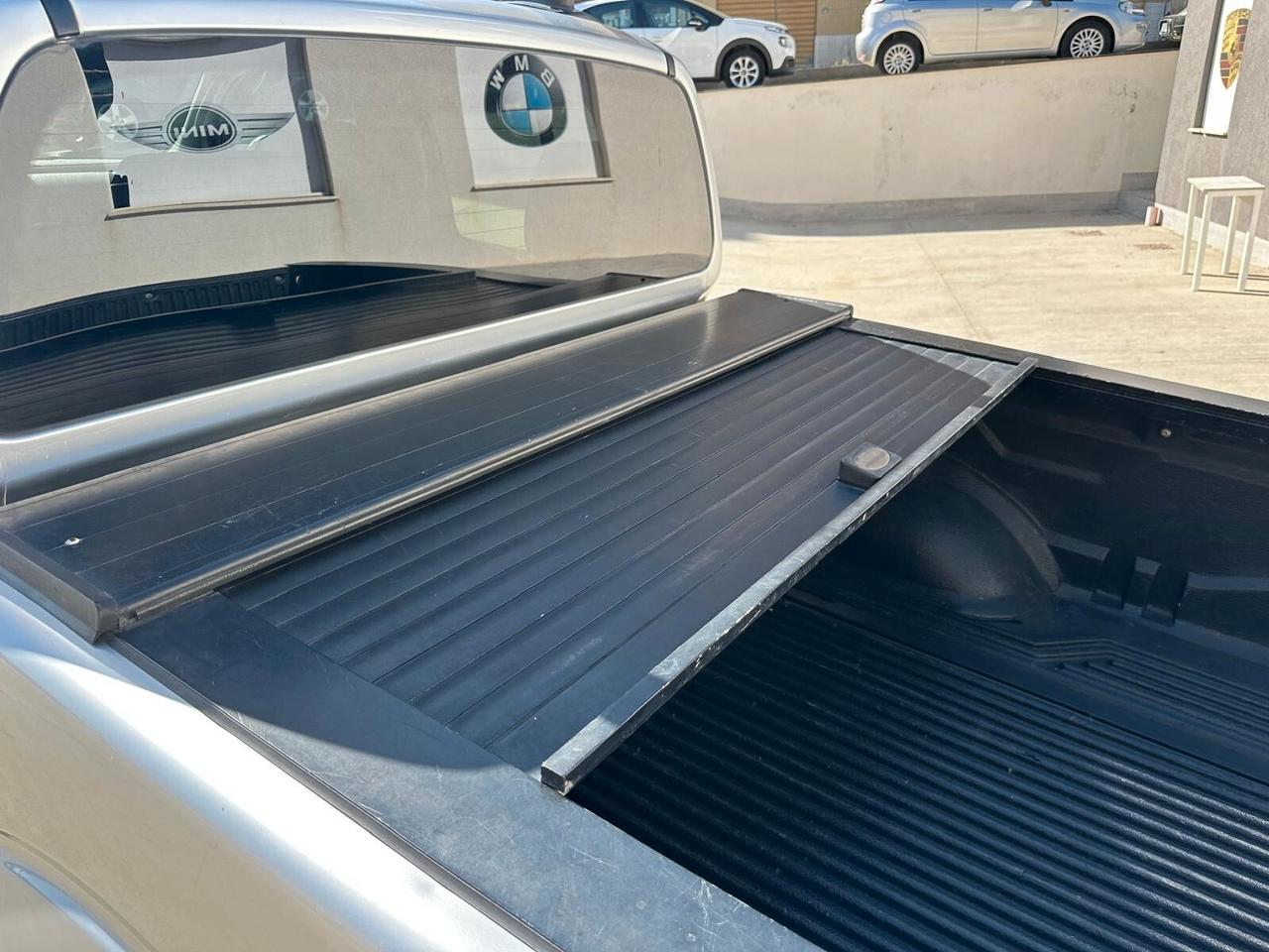 Nissan Navara 2.5 dCi 4 porte Double Cab Platinum