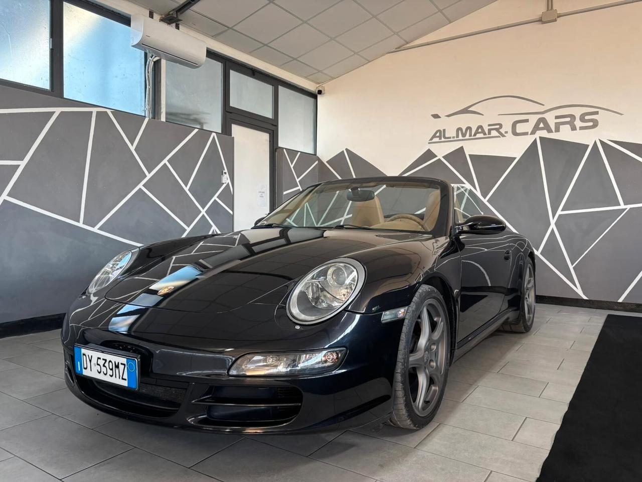 Porsche 911 Carrera Cabriolet