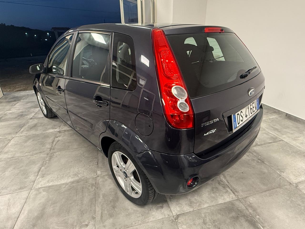 Ford Fiesta 1.4 TDCi 5p. Titanium