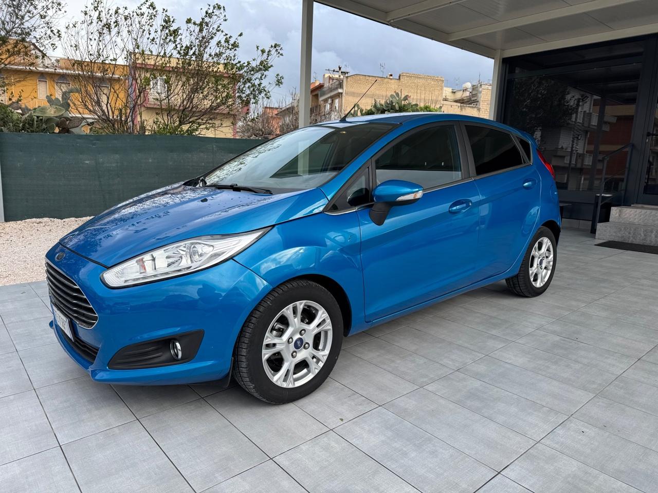 Ford Fiesta 1.5 TDCi 75CV 5 porte Titanium