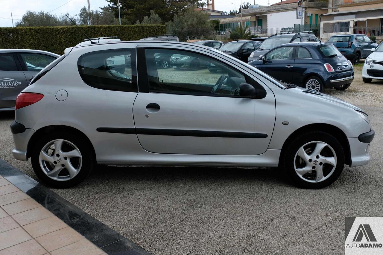Peugeot 206 2.0 HDi 3P