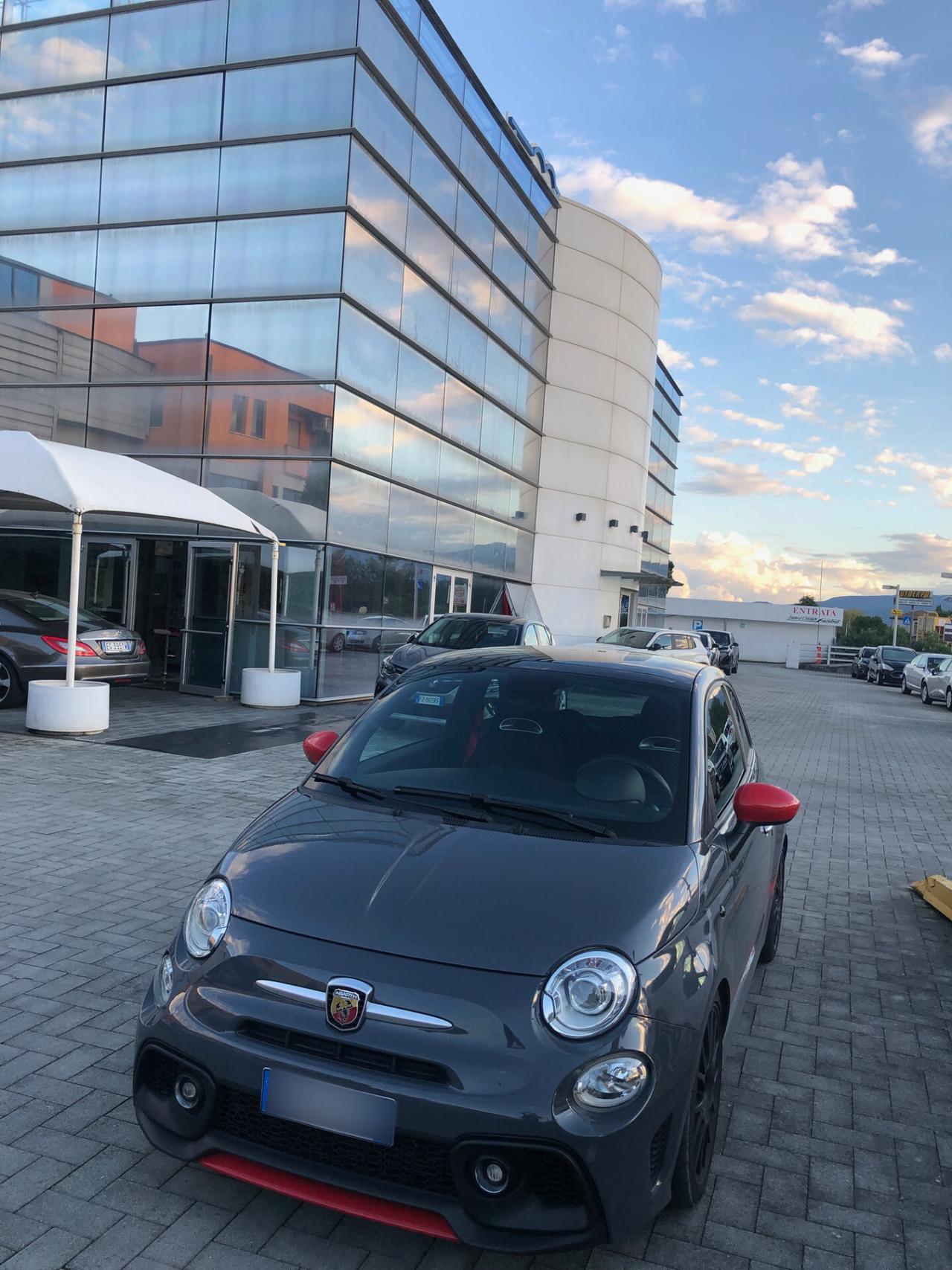 Abarth 595 1.4 Turbo T-Jet 165 CV Turismo