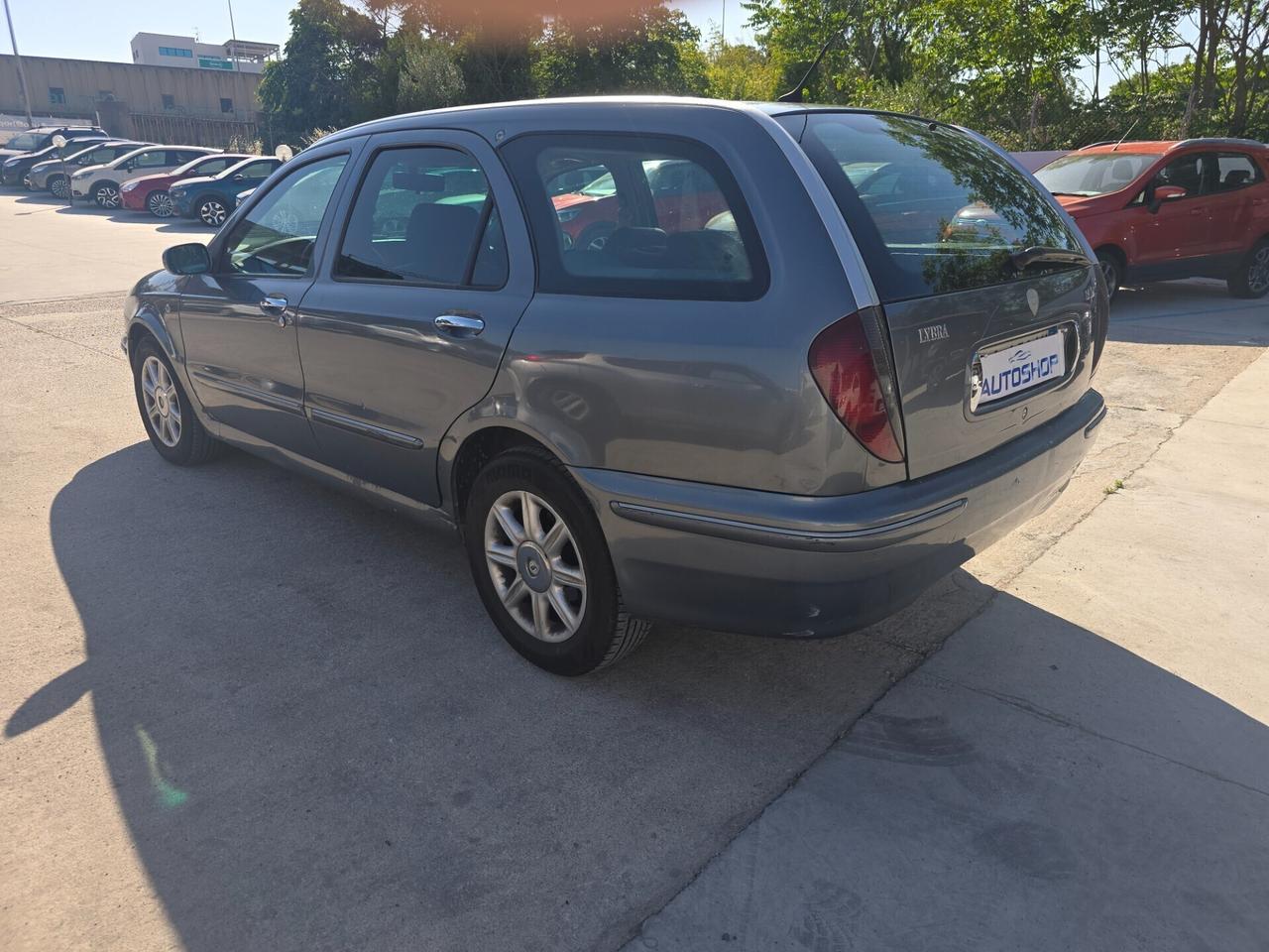 Lancia Lybra 1.9 JTD cat Station Wagon LX