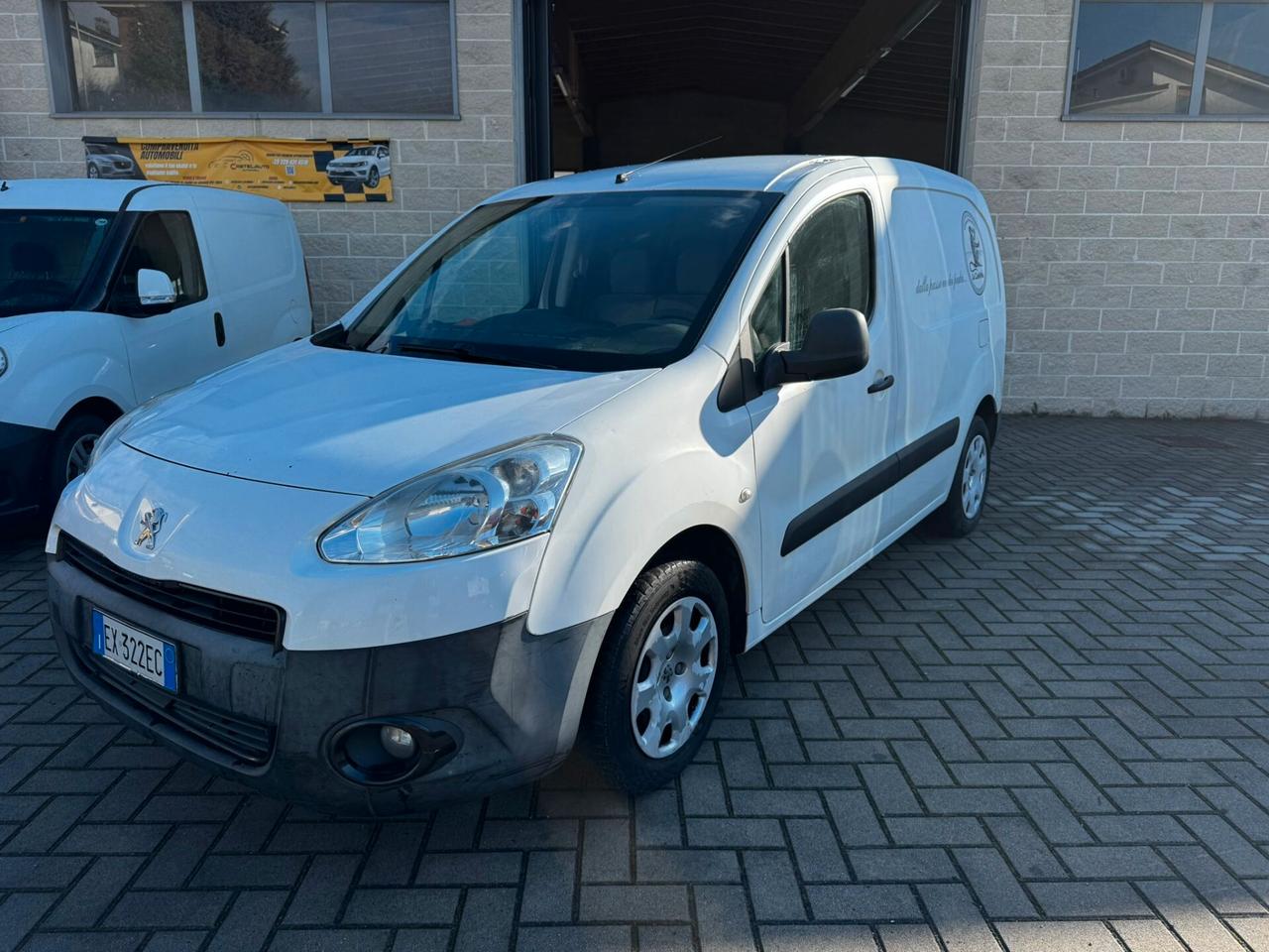 Peugeot Partner 1.6 8V HDi 90CV FAP Pianale Cabinato