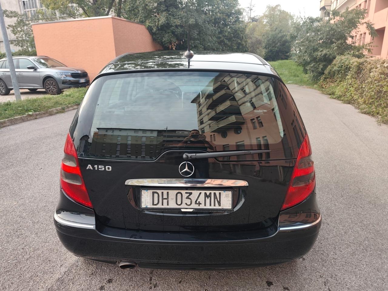 Mercedes-benz A 150 benzina euro 4 5 porte