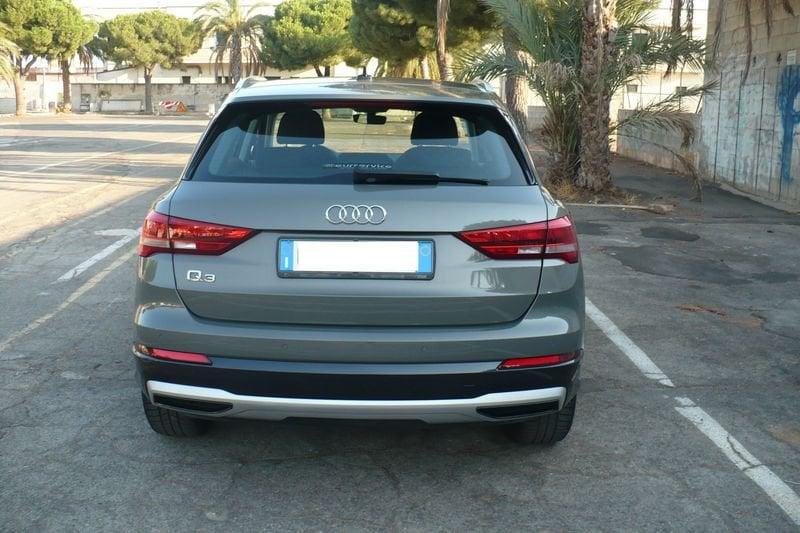 Audi Q3 Q3 35 TDI S tronic Business Advanced