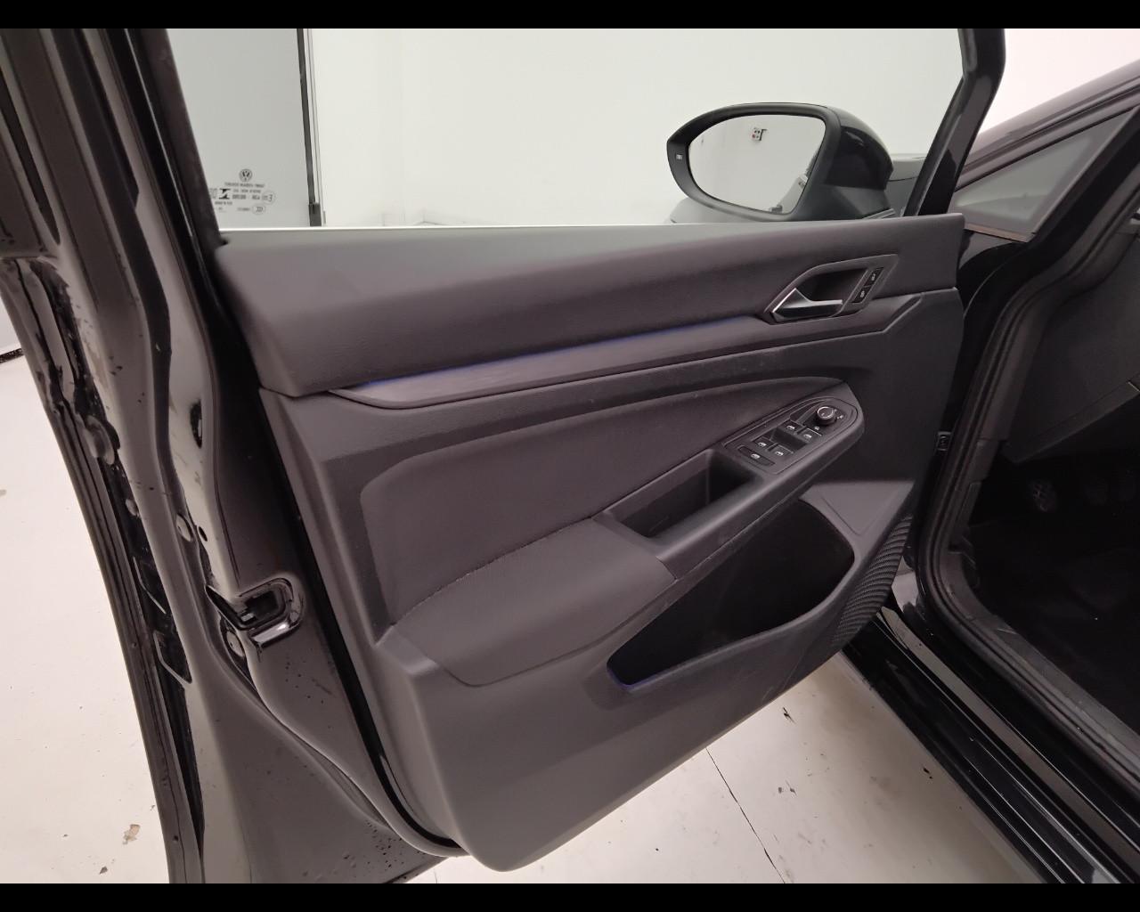 VOLKSWAGEN Golf VIII 2020 - Golf 1.5 tsi evo Style 130cv