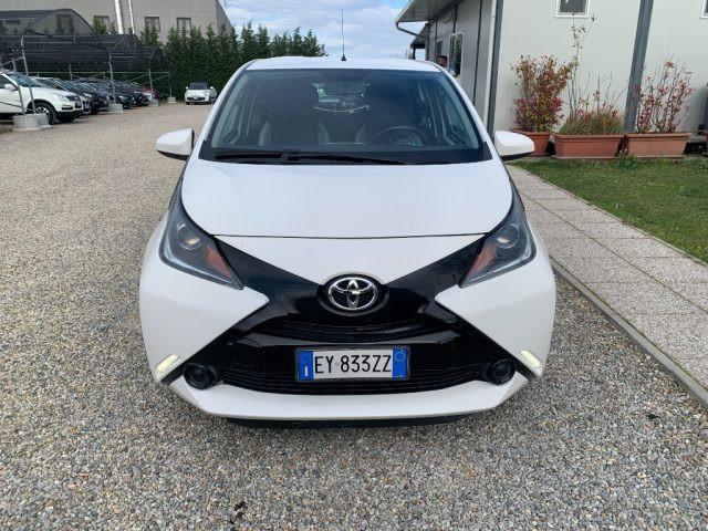 TOYOTA Aygo 1.0 VVT-i 69 CV 5 porte x-clusiv MMT