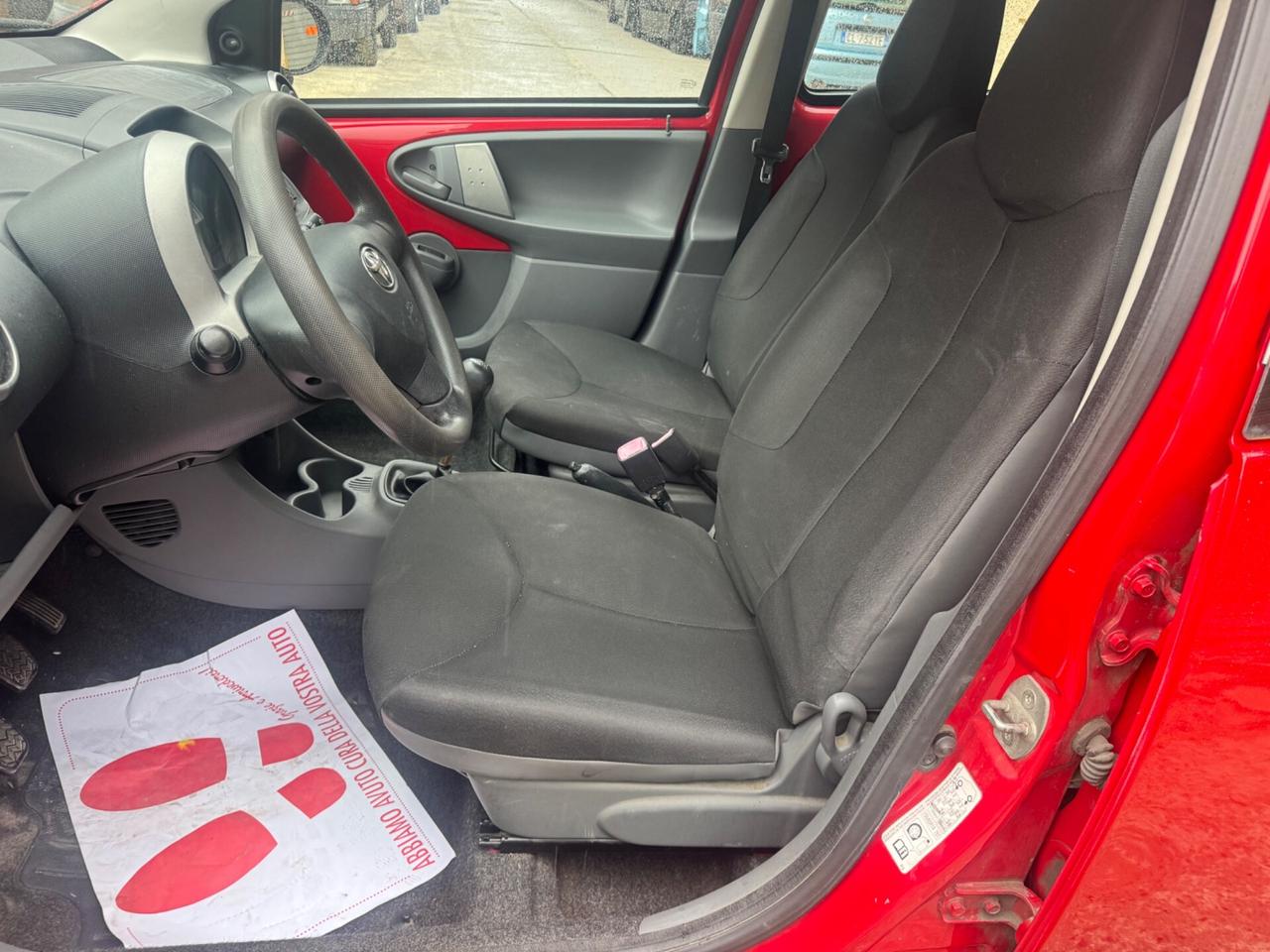 Toyota Aygo 1.0 12v 5 porte Now 2009