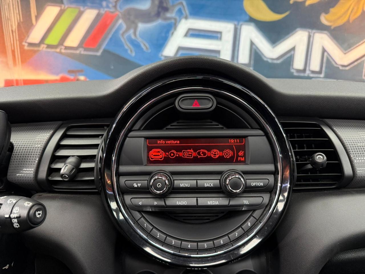 Mini Cooper D Hype 5P (711)