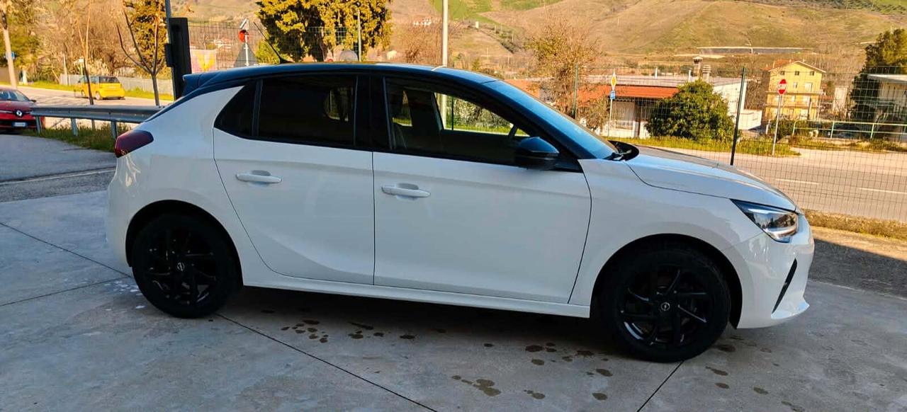 Opel Corsa 1.2 Design & Tech KM 37000