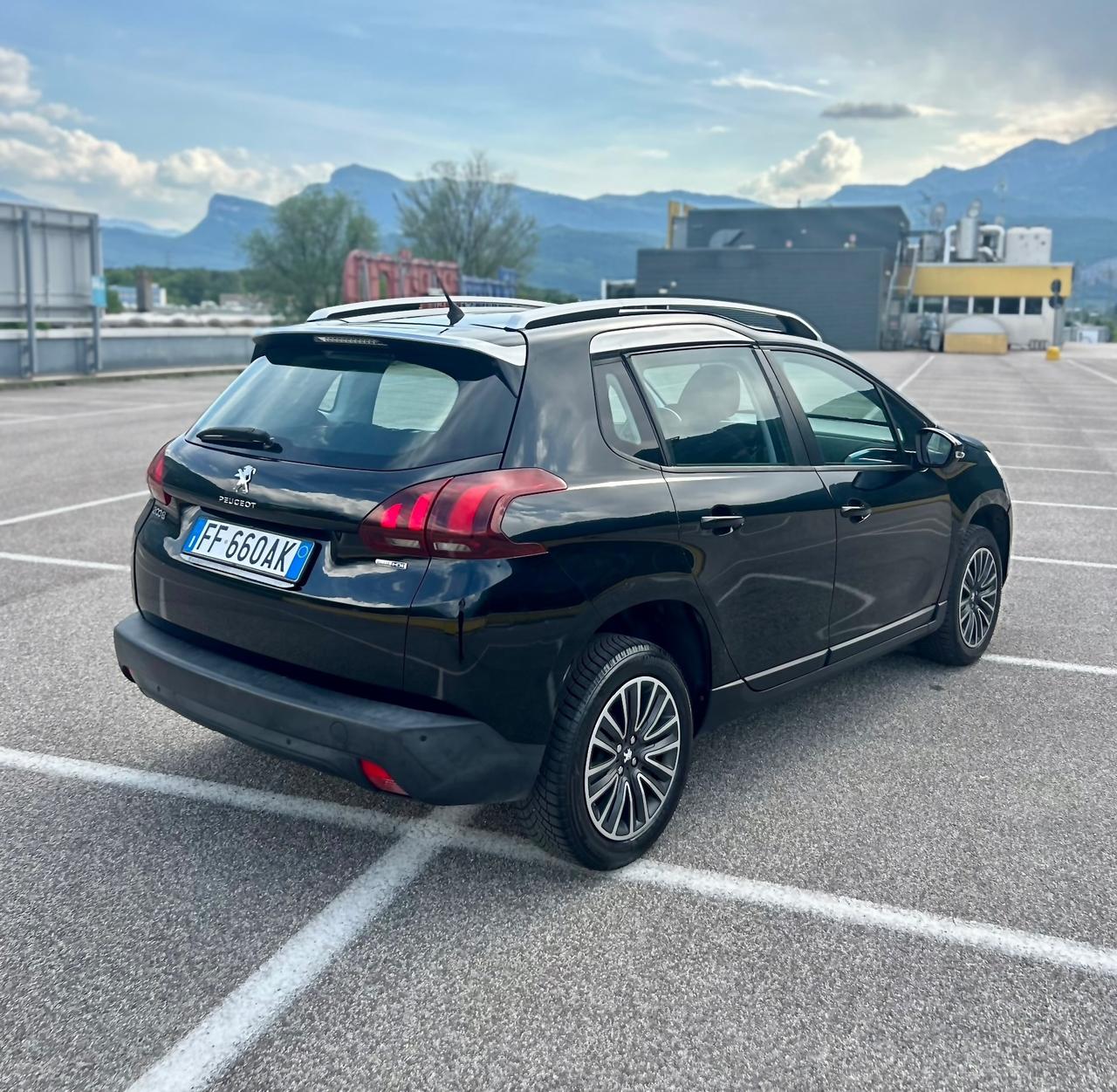 Peugeot 2008 BlueHDi 75 Active Neopatentati 2016