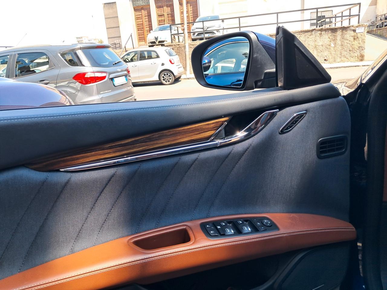 Maserati Quattroporte V6 S Q4 Granlusso