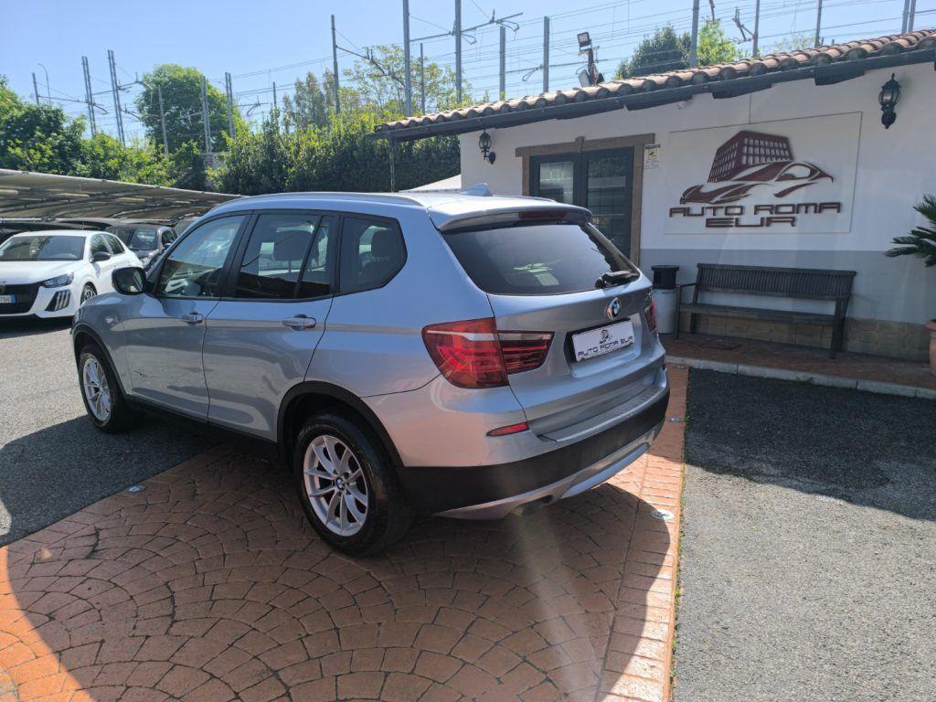 BMW X3 xDrive20d Eletta NAVI! PDC! R17!