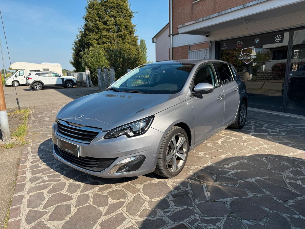 Peugeot 308 PureTech Turbo 130 S&S EAT6 Allure