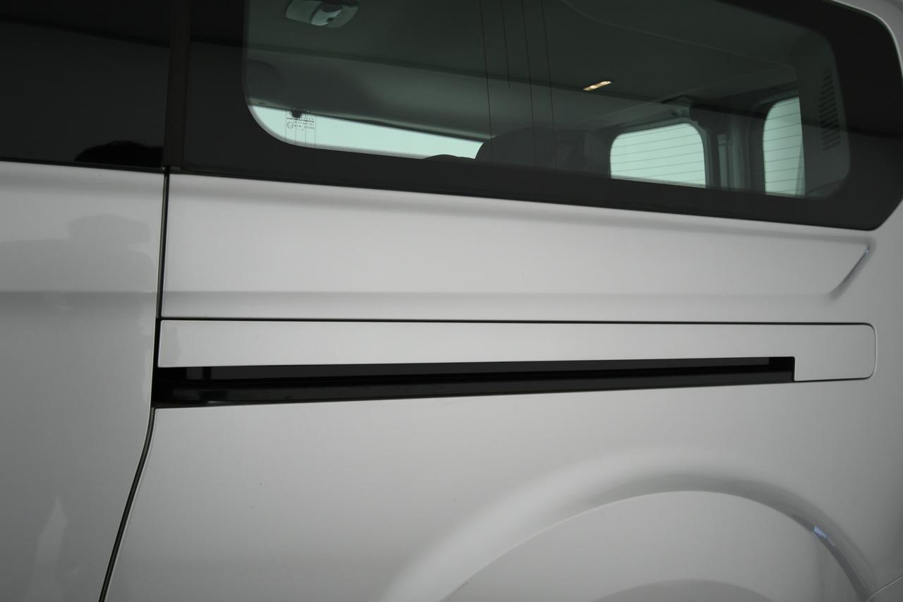 FORD Transit custom 320 2.0 tdci 130cv Trend combi L2H1 IVA+9 POSTI