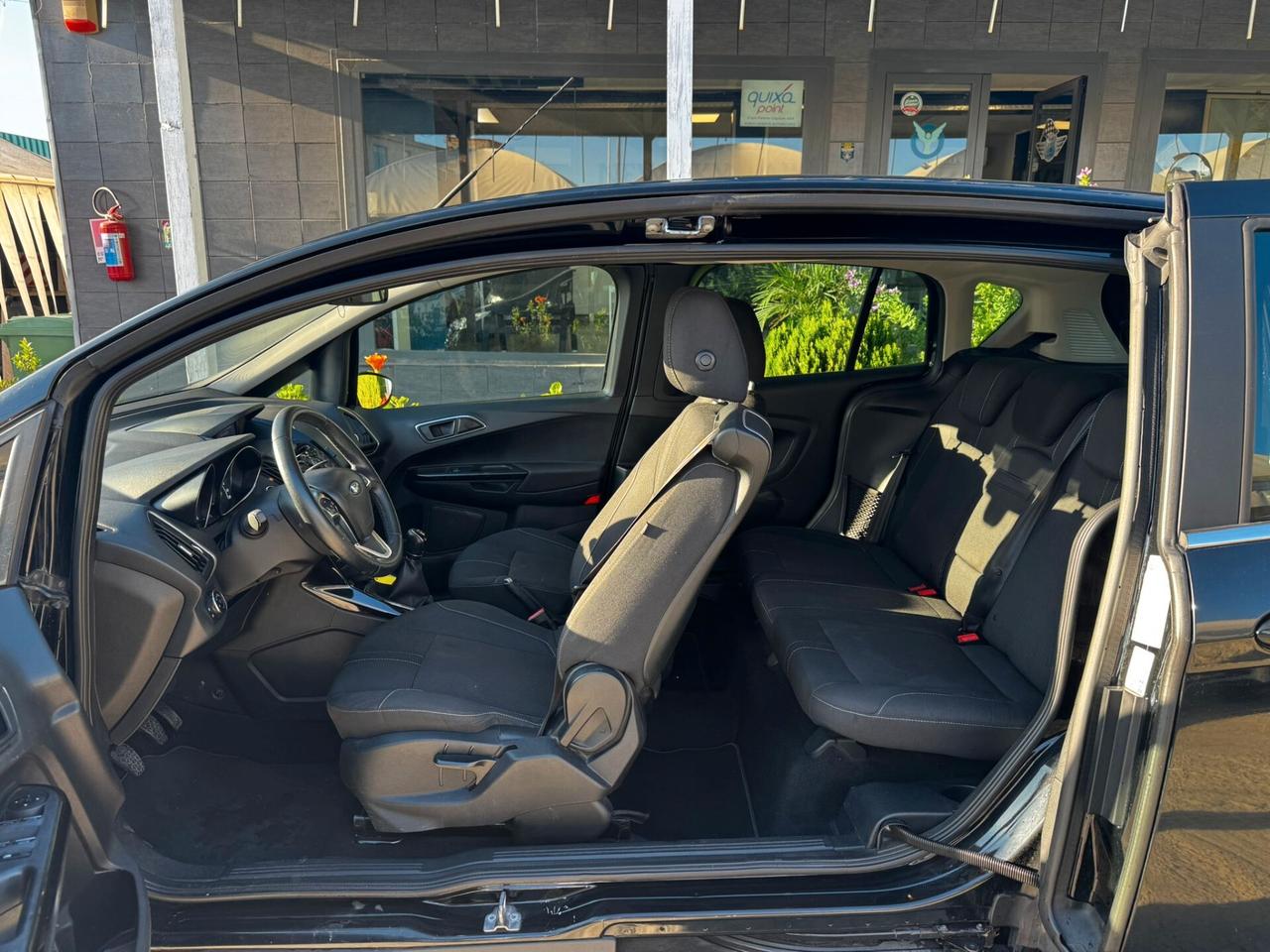 Ford B-Max 1.5 TDCi 95 CV Business Titanium