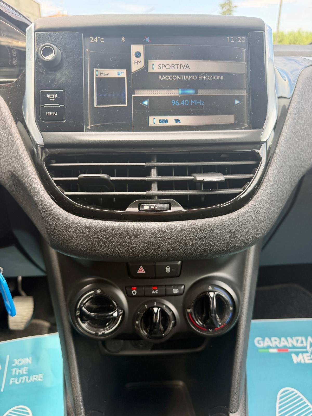 Peugeot 208 PureTech 82 5 porte Allure - OK NEOPATENTATO