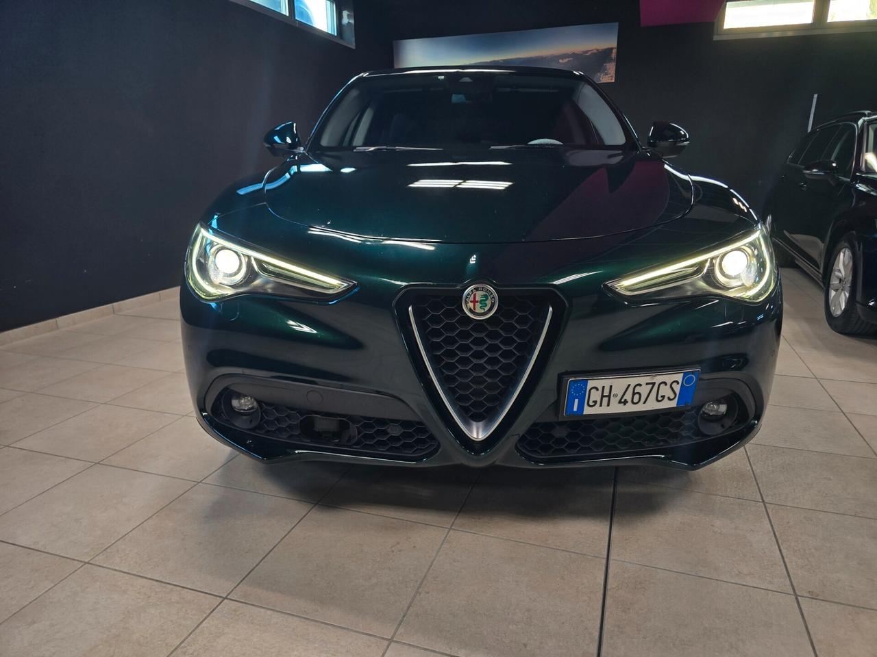 Alfa Romeo Stelvio 2.2 Turbodiesel Business IVA ESPOSTA